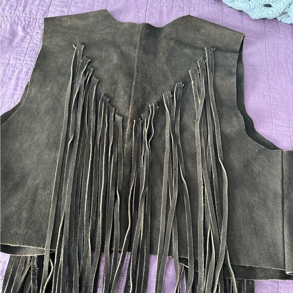 Vintage Genuine Leather Fringe Vest - Picture 2 of 4